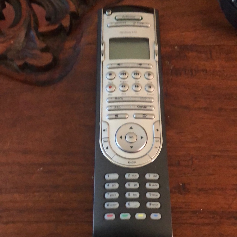 Universal Remote Control Black and Silver Harmony 510 logeitech